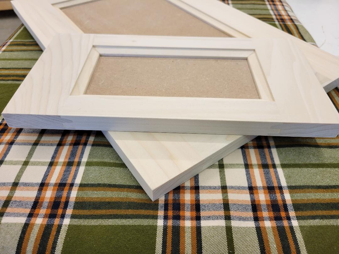 Clover Style Cabinet Door  $12.99 per sq ft